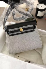 🎠✨Mini Herbag 黑金 / Mini Herbag 黑銀 / Mini Herbag 黑銅色✨🎠