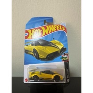 Pagani Zonda R (Yellow) (ORIGINAL HOTWHEELS)