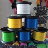 Golongan Layangan plastik sedang isi kenur