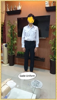 ชุดพนักงานราชการผู้ชาย แขนยาว เสื้อขาว-กางเกงสีกรมท่า มีทุกไซส์ Gade-Uniform