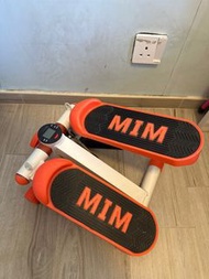 踏步機