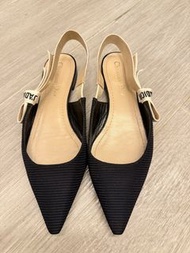Dior J'Adior 尖頭平底鞋