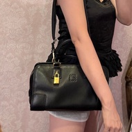 羅意威 黑色皮革 托特包 手提包 腋下包 Amazona 28 側背包 皮革 斜挎包 中古 loewe amazona 28 shoulder bag