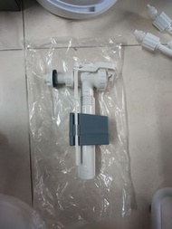 廁所水箱入水閥及排水閥套裝