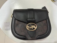 Coach - Georgie Saddle Bag In Signature Canvas 馬鞍包 (全新）