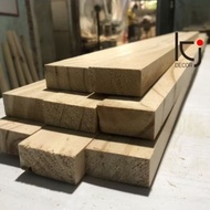 [KID122] Pine wood bar 50x4x2 cm long, smooth on 4 sides