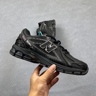 Delivery of goods 36-47 Size New Balance M1906 Men Women Fashion Sports Running Shoes