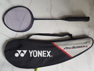 Yonex ArcSaber 羽毛球拍