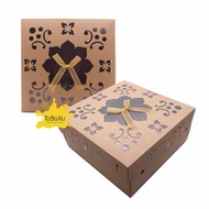 Cake Box 22 x 22 x 10cm box