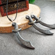 Sword earrings is weird, funny, cute, lesbian, gay 匕首哥特首飾套裝