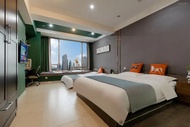 58sqm Studio · 300m Metro ·1.5km to Kuanzhai Alley