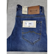 MUSTANG STRAIGHT JEANS