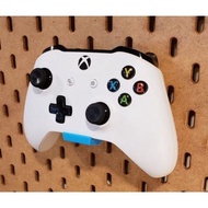 Xbox One / Wii U / PS4 / PS5 Controller Wall Mounts for Ikea Skadis (Playstation 4 &amp; 5) 5.0