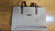 Dooney & Bourke 手提包