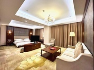 Yicai Kaixuan Hotel