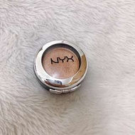 nyx 奪目耀眼單色眼影