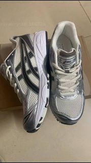 ASICS Gel Kayano 14 Silver Cream 跑步鞋 斷碼現貨 尺碼43.5