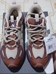 Adidas Shadow Valley 女款運動鞋