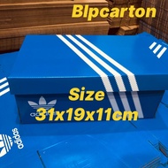 Adidas Shoe Box size 31x19x11cm In Blue