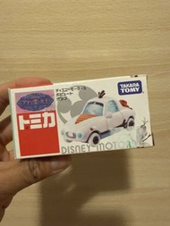 Takara Tomy Disney Motors Olaf 車仔