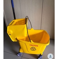 XL Mop Wringer Pail Mop Bucket Cart Janitor Cleaner Cart Casters Mop Pail Baldi Mop Beroda/Baldi mop