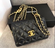 Chanel cross body bag  琺瑯扣❣️