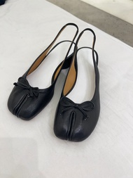 Giày Đơn Da Thật Maje MM6 Tabi Giày Bốt Mũi Nhọn Thắt Nơ Sau Giày Đế Dày 3cm Giày Đơn Phong Cách Thư