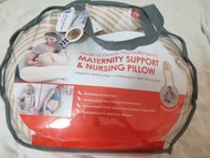 Mamaway媽媽餵//智慧調溫抗菌萬用枕-月亮枕(枕心+枕套)  哺乳枕  嬰兒枕頭