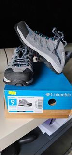 Columbia 波鞋