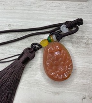 鹽源瑪瑙雕刻（蝶戀花）