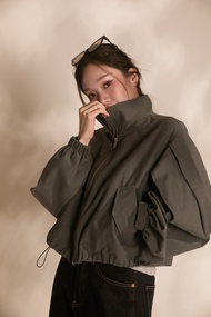 [ POPO JACKET ] เปลี่ยนมาสายเท่ ต้องรุ่นนี้เลย ความคอปีนเอย ทรงเอย มันลงตัวสุดๆ ใครมีแพลนไป ตปท บอกเ