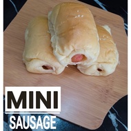 ROTI SOSEJ MINI 6pcs. LEMBUT DAN SEDAP