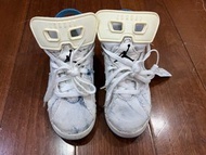 Air Jordan 兒童鞋 18cm (一次購買兩雙鞋子，現折 $100)