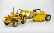 Reuhl John Deere John Deere Tractor 840/400 Harvester Agricultural Machine 1: 24 Model