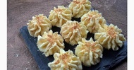 Kue Sagu Keju Kue Sagu Coklat Kue Sagu Pandan Kue Sagu Selai Strawberry Kue Kering BEST SELLER