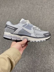 Nike Zoom Vomero 5