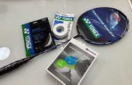 Yonex Astrox 100ZZ 羽毛球拍