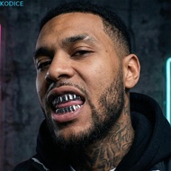 KODICE Teeth Grillz Top Bottom Set, Glossy  Anti Slip Teeth Grillz Caps,  Silver Shiny Gold Teeth Je