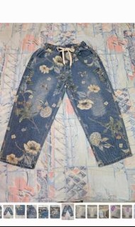 Lady Jeans ( Size M/S )