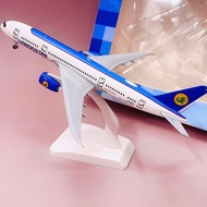 Boeing 787 Dreamliner Uzbekistan Airways. Boeing 787 Extremely Beautiful Metal Fullbox Model