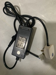 YHY 12V 2A 火牛