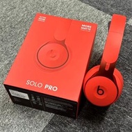 Beats Solo Pro 頭戴式耳機