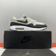 Sepatu Second Nike Air Max 1 Ultra Esential Size 44 Original Guarantee 100%
