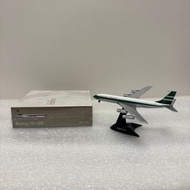全新未拆 國泰飛機模型 Boeing 707-300