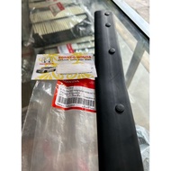MESIN LONG SIDE ENGINE HOOD END RUBBER SEAL CENTER RUBBER HRV GEN 2 RU1 RU5 PRESTIGE 1500 1.5 1800 1