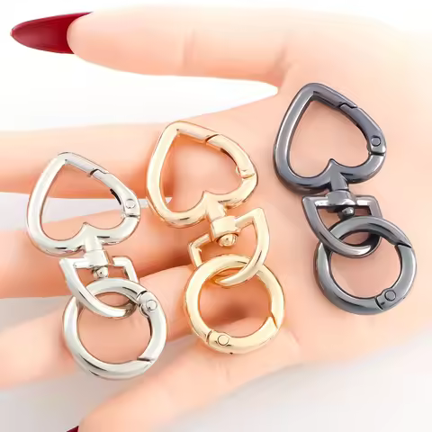 2pcs Love Heart Metal Lobster Keychain Claps Spring Buckle Hook Key Ring Connector for DIY Bag Keych