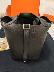 Hermes Picotin 18 黑金 全新 未撕膜 W stamp full set