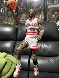 自組Michael Jordan 1/6 公仔