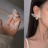 Taiwan Taiwan Ready Stock < Stud Earrings > bbu Stud Earrings with Pierced Earrings Light Luxury Tas