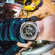 SEVENFRIDAY 工業革命 W1 / 01 Blade 自動上鍊機械錶